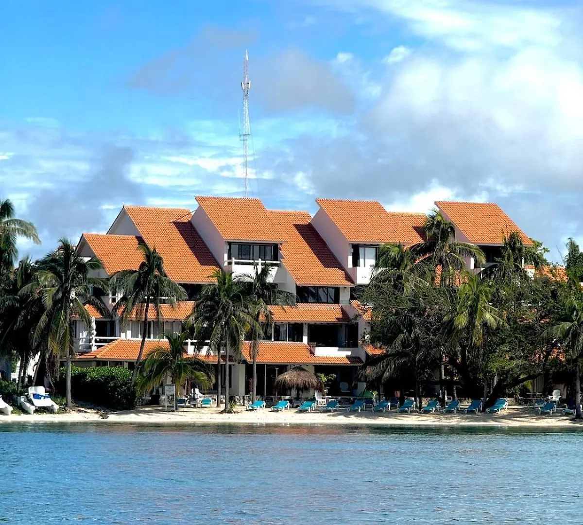 Apartment Azure Caribbean Beach Front Puerto Aventuras Mexico